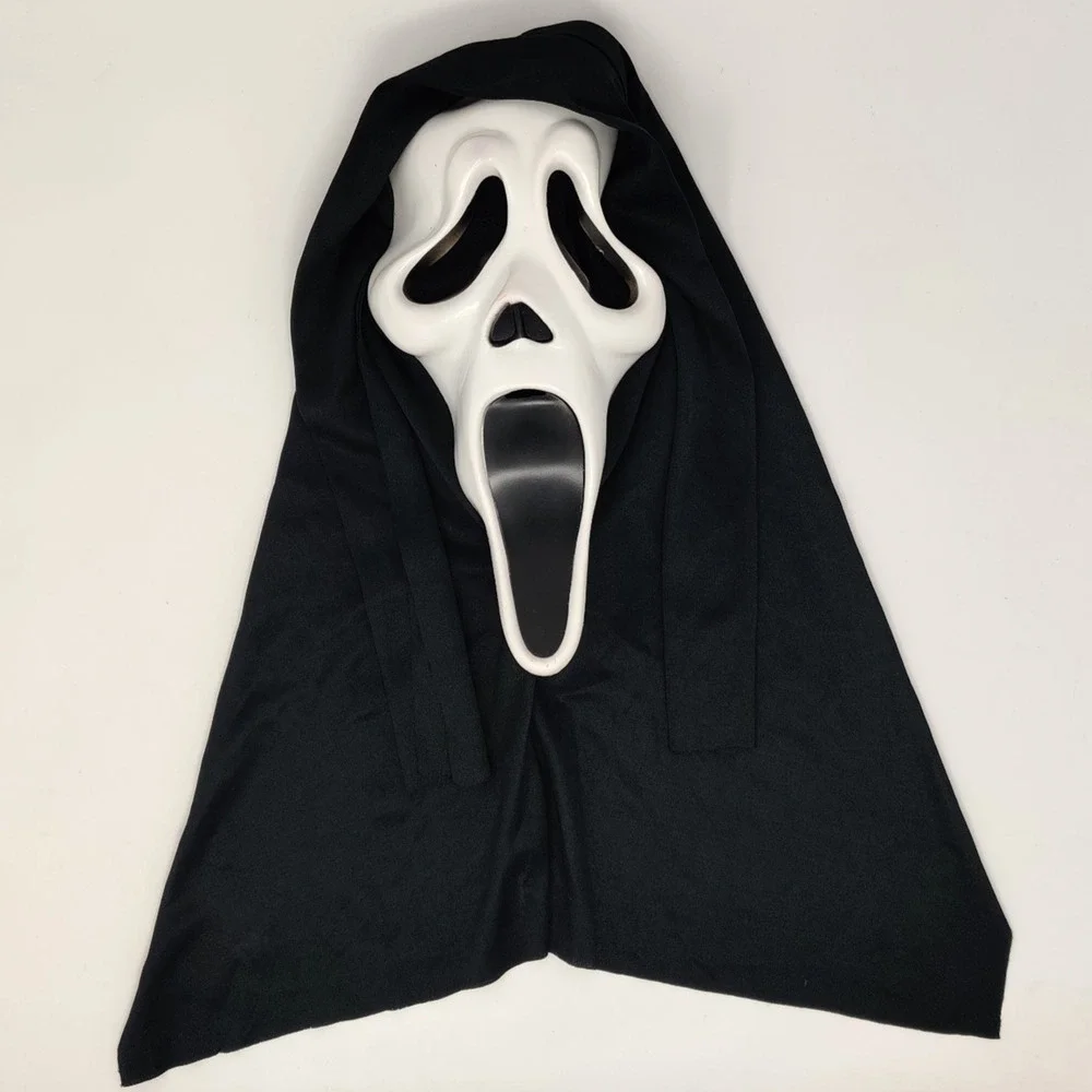 Ghostface Scream Mask Easter Unlimited 2011 Smooth Chin Soft PVC Halloween Ghoul